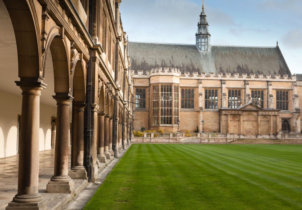 Helping Your Child Choose the Right University and Course: What We Learned from Our Expert Webinar